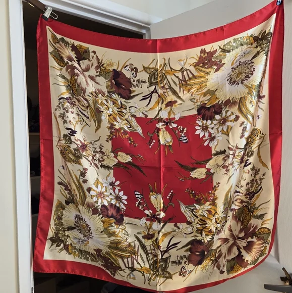 Vintage Silk Floral Square Scarf 35x35 Red Beige Botanical - Picture 13 of 15